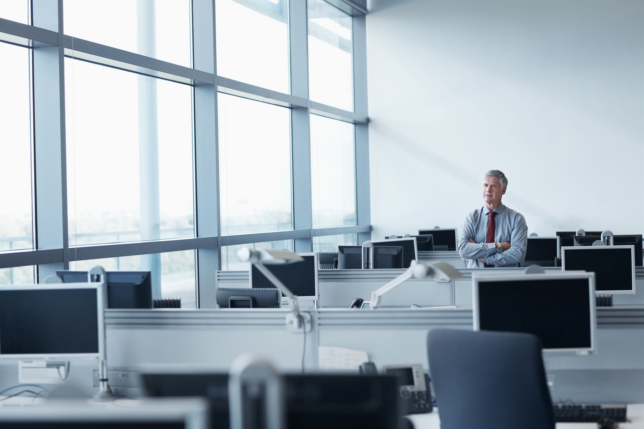 Man-alone-in-an-office
